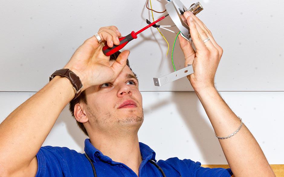 besoin d'un électricien Pontault-Combault