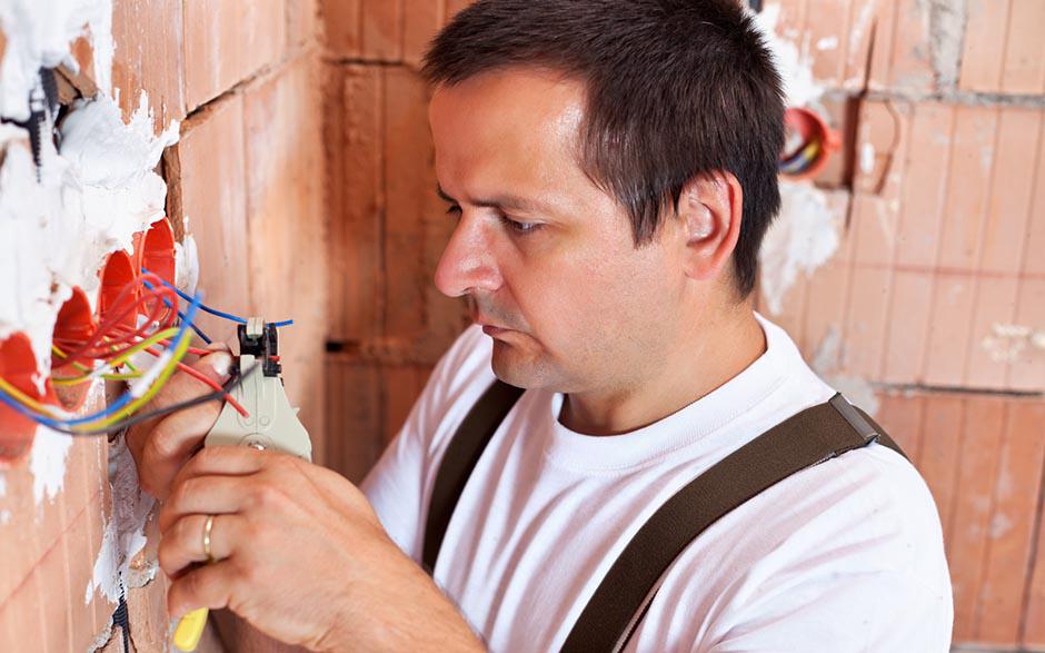 artisan électricien Pontault-Combault